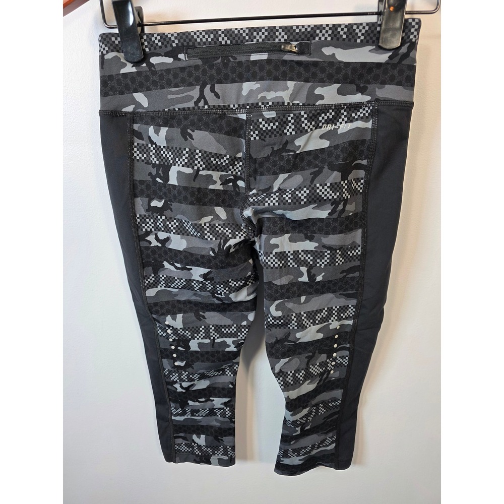 Nike Dri-FIT Womens Running Leggings Gray Camo Checkerboard Capri Tights Small - Picture 3 of 7